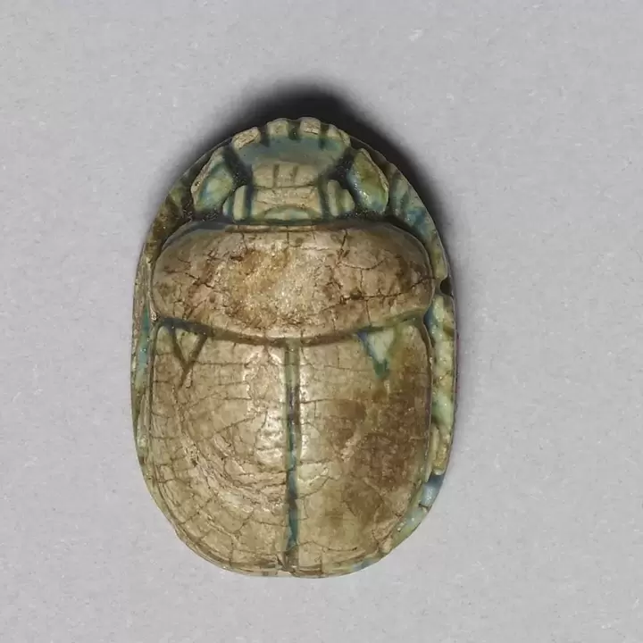 azimat nasib baik - scarab
